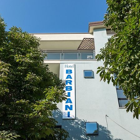 Hotel Barbiani Rimini Bagian luar foto
