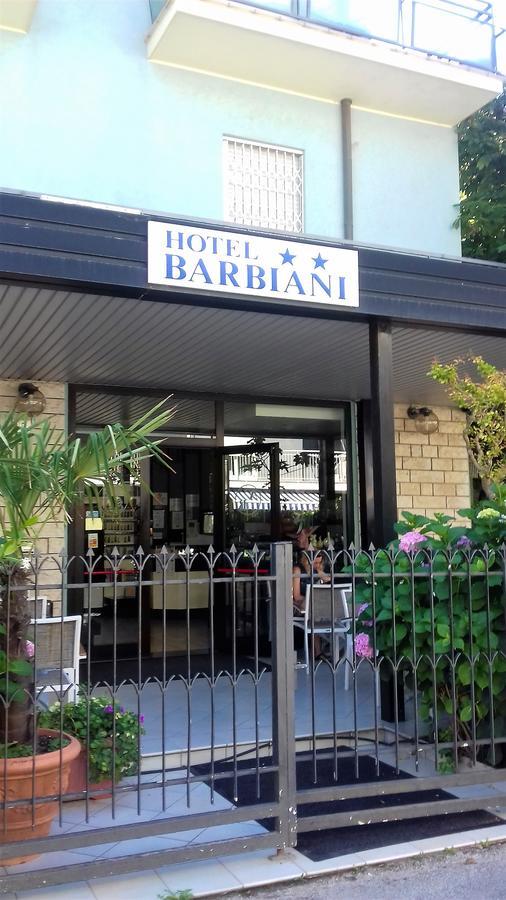 Hotel Barbiani Rimini Bagian luar foto